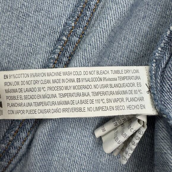 Forever 21 Upcycled Dio Demogorgon Patch Denim Oversized Vest Women's Size L - Picture 7 of 7